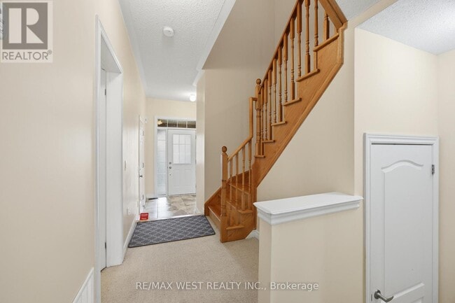 Building Photo - 90 Sky Harbour Dr