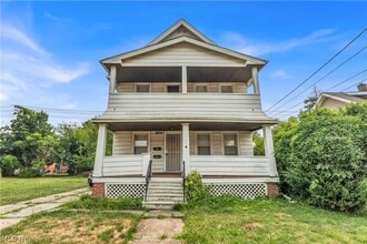 Building Photo - 19600 Arrowhead Ave