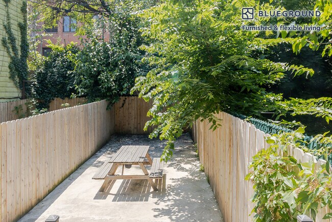 Building Photo - 311 Eckford St