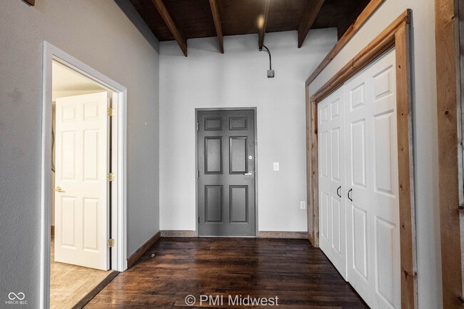 Building Photo - 501 Madison Ave