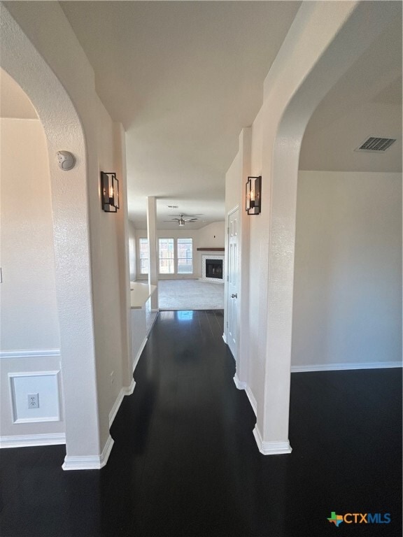 Building Photo - 203 Ponderosa Dr