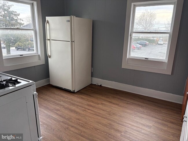 Foto del edificio - 2713 Hammonds Ferry Rd