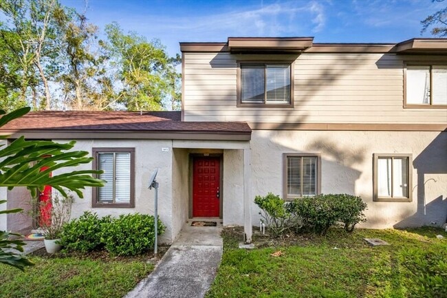 Foto del edificio - 8300 Plaza Gate Ln