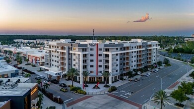 Building Photo - Icon One