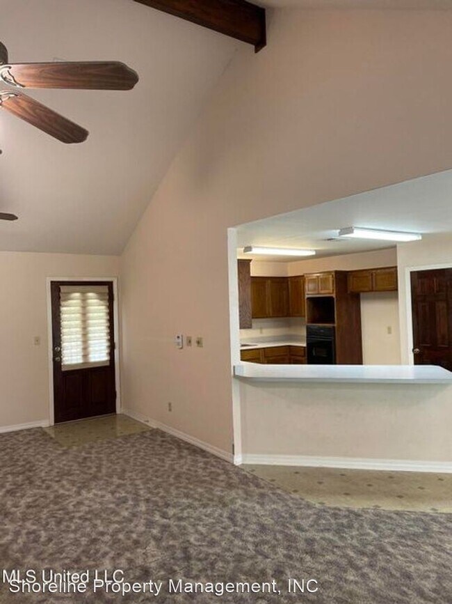 Foto del edificio - 3 br, 2.5 bath House - 5900 Washington Avenue