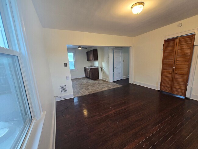 Foto del edificio - 2903 Evergreen Ave