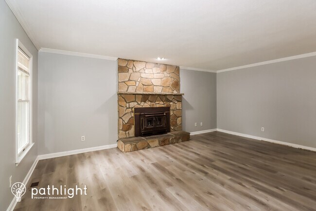 Foto del edificio - 8208 Seven Pines Ln, Waldorf, MD, 20603