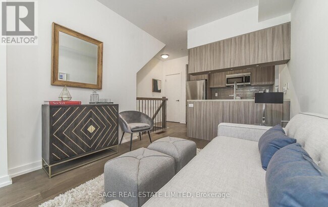 Photo du bâtiment - 150 Broadview Ave