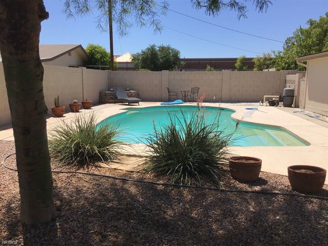 Building Photo - 4 br, 2 bath House - 3111 S Jentilly Ln