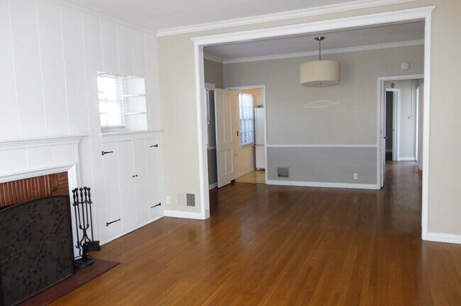 Foto del edificio - Becker Apartments