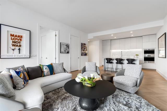 Foto del edificio - 460 NE 28th St