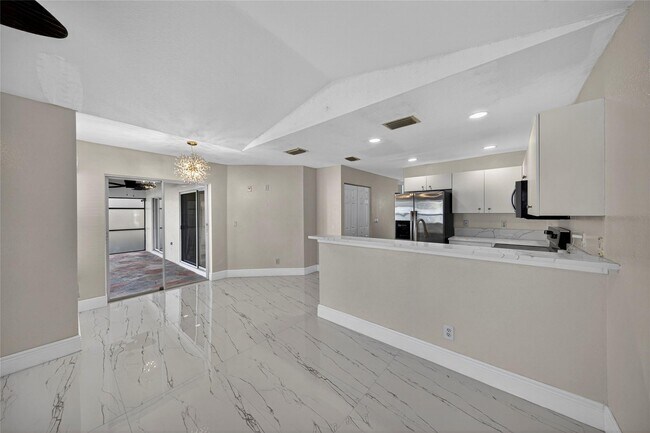 Foto del edificio - 85 Citrus Park Ln