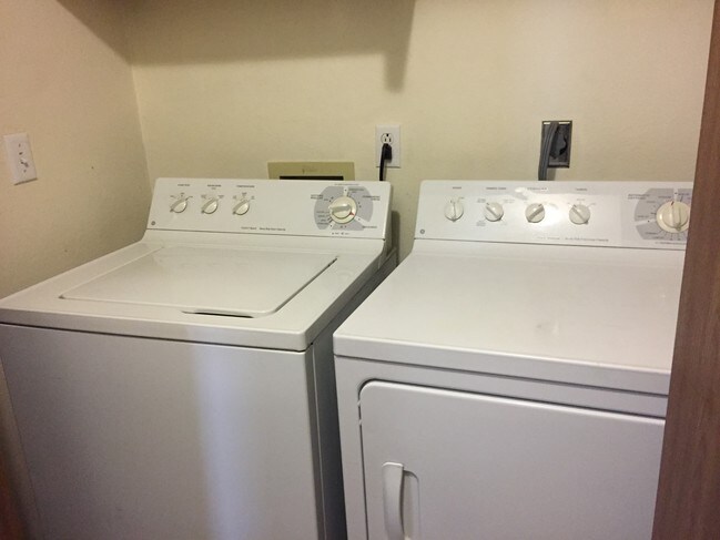 Personal washer and dryer hook ups - 117 Cannery Row
