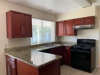 Building Photo - 3106 Mesquite Dr
