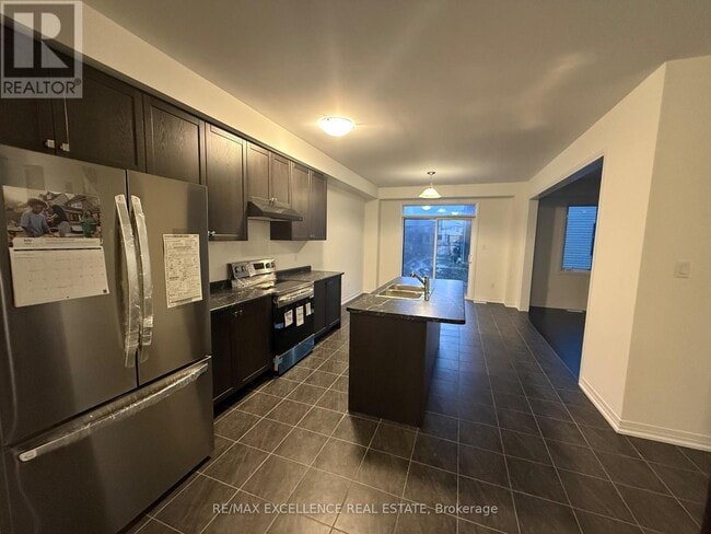 Building Photo - 116 Velvet Wy