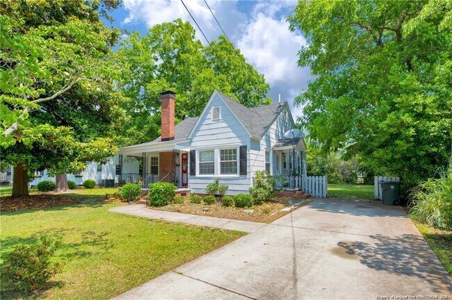 Foto del edificio - 2526 McNeill Cir