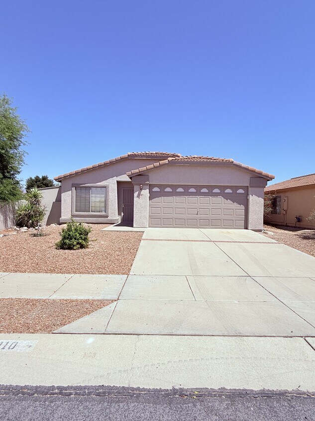 Foto principal - 8010 N Siskiyou Dr