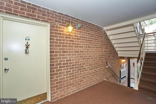 Foto del edificio - 1421 Northgate Square