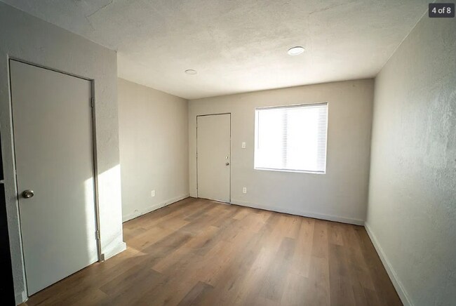 Foto del edificio - 1022 S Montezuma Ave