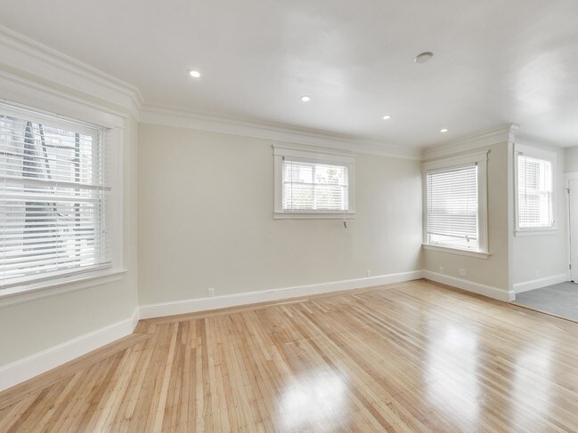 Foto del edificio - 1415 Clay St