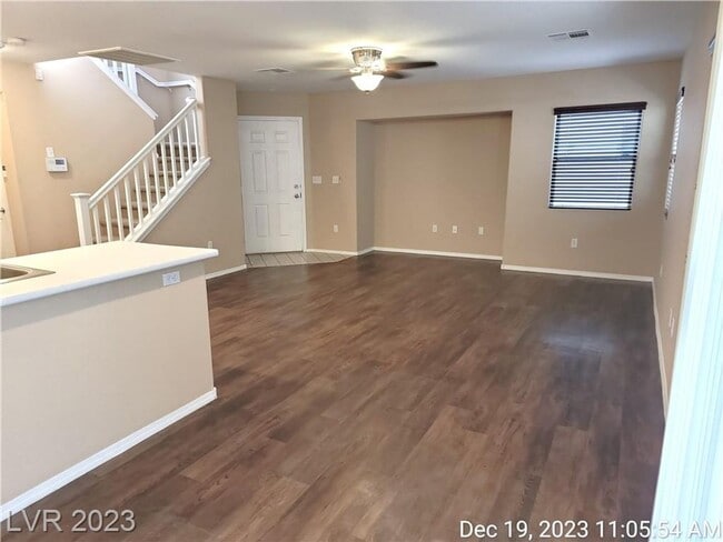 Building Photo - VERY NICE NW HOME LOCATED ON CUL-DE-SAC!!