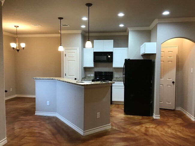 Foto del edificio - Townhome for rent