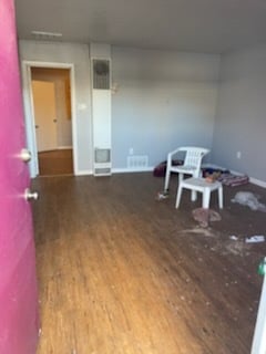 Building Photo - 148 General Arnold St NE