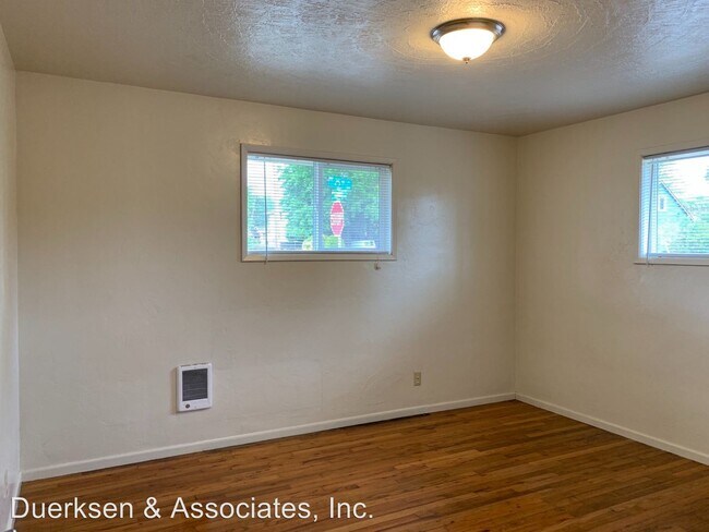 Foto del edificio - 2426-2440 NW Grant Ave