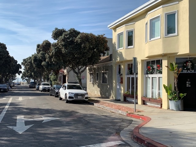 Foto del edificio - 159 Hollister Ave