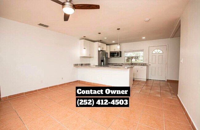 Foto del edificio - 400 SW Ruffner Ct