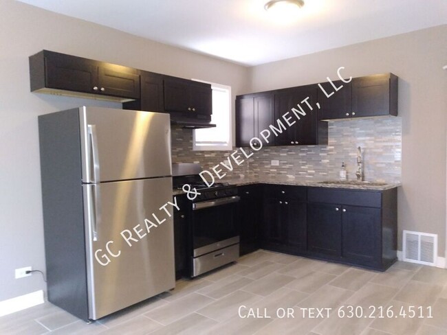 Foto del edificio - 9232 S Anthony Ave