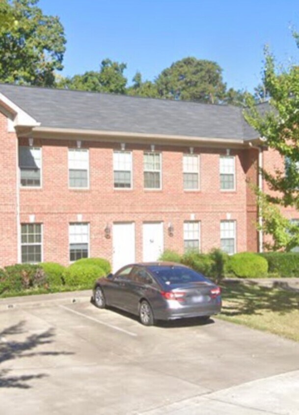 Building Photo - 3859