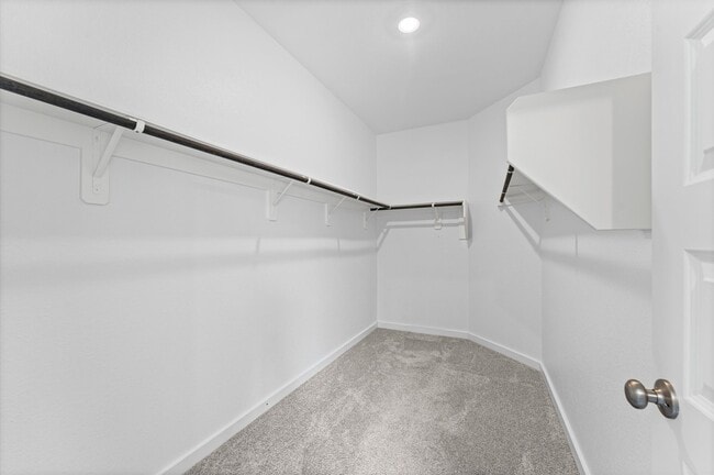 Building Photo - 10520 Deussen Ln