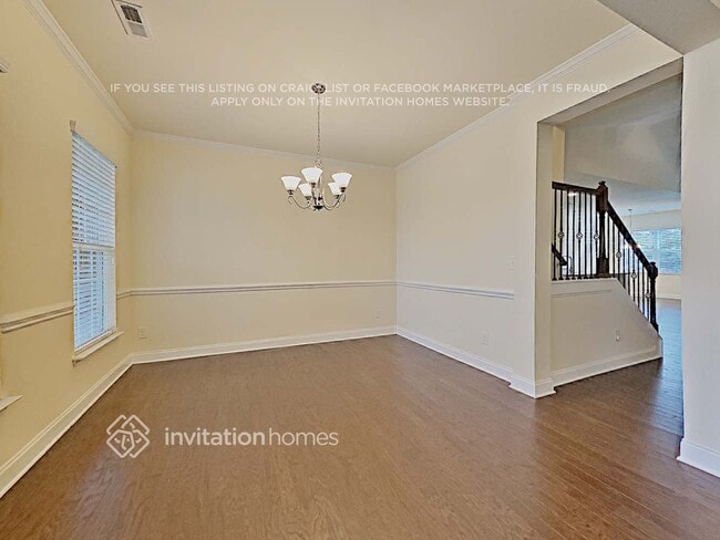 Foto del edificio - 7823 Pope Farm Rd