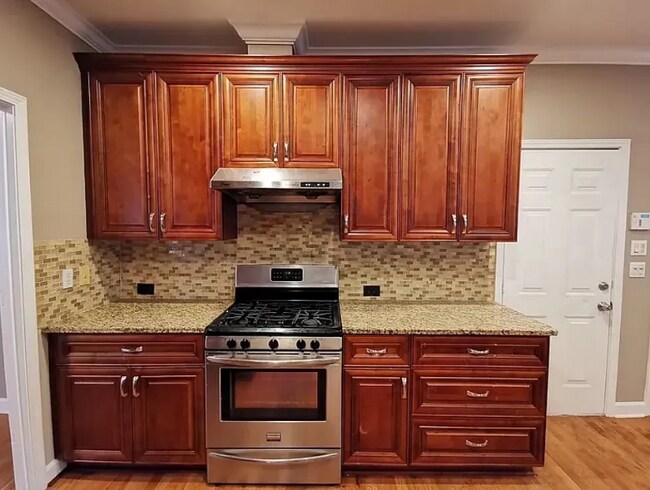 Foto del edificio - 2411 Magnolia Springs Ct