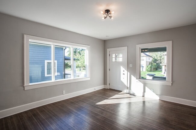 Foto del edificio - 3841 N Park Ave