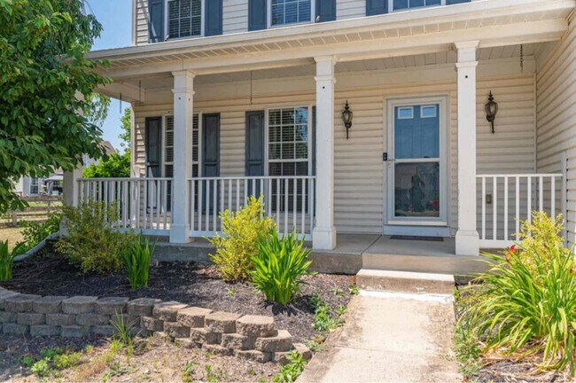 Foto del edificio - 8174 Colyn Ct
