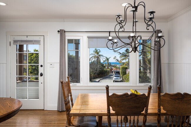 Building Photo - 1212 Ocean Dr