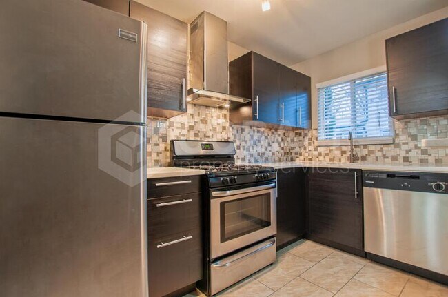 Foto del edificio - 773 Greenwood Ave NE