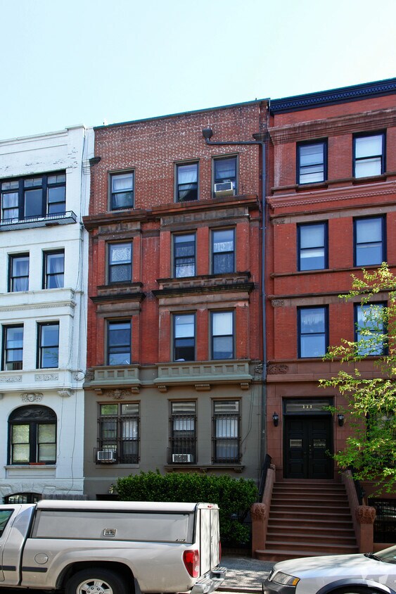 Foto principal - 113 W 85th St