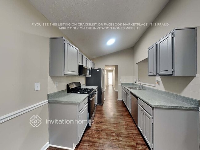 Building Photo - 10780 Mortons Crossing