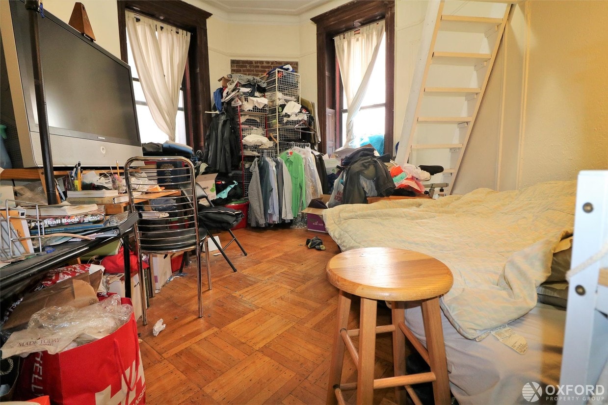 Primary Photo - 73 West 71st Street
