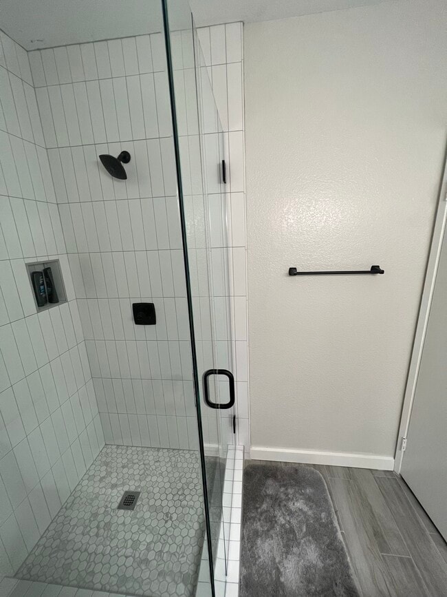 Building Photo - 152 Maegan Place #6