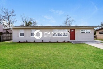 Building Photo - 4424 Edgebrook Dr