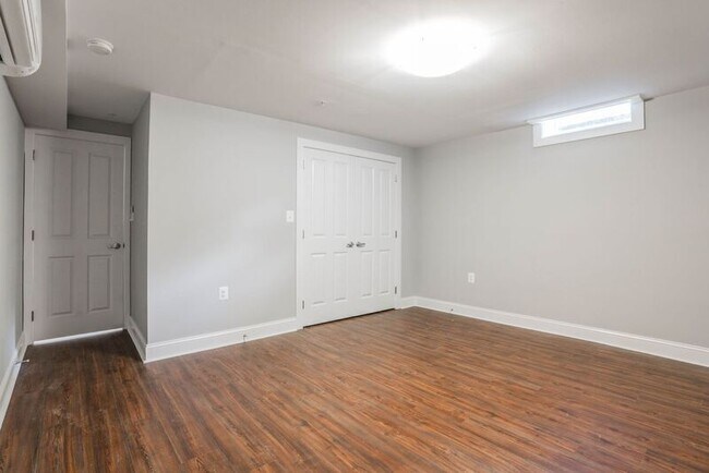 Building Photo - 310 E Lanvale St