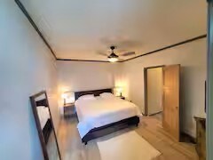 Foto del edificio - 401 E Jefferson St