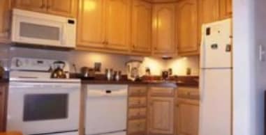 Images are representative samples of the advertised unit. Actual units shown during tours may differ - 30 W Cedar St