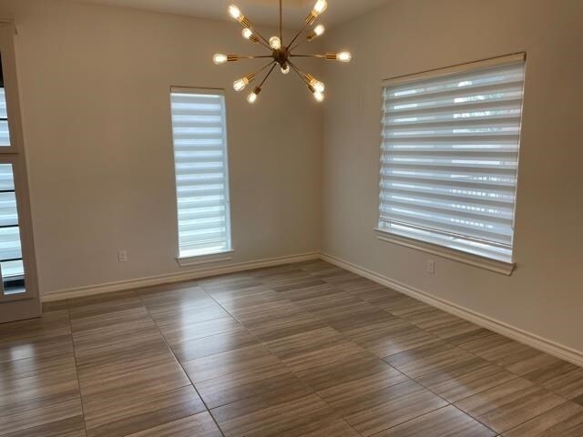 Building Photo - 307 Altozano Dr
