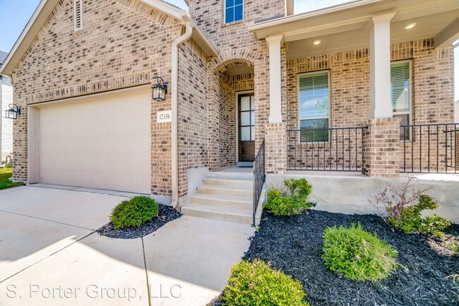 Building Photo - 4 br, 3 bath House - 12156 Tower Forest