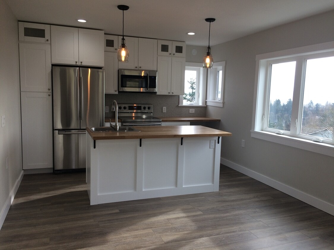 Photo - 1505 NW 10th Ave (Camas, WA)